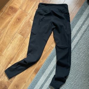 Side pocket Victoria secret sport leggings
